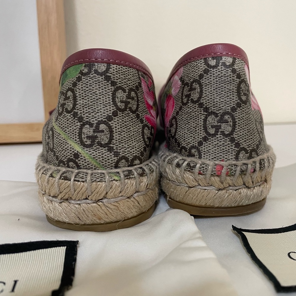 Gucci canvas flat espadrille size 36 1/2 - Picture 5 of 12